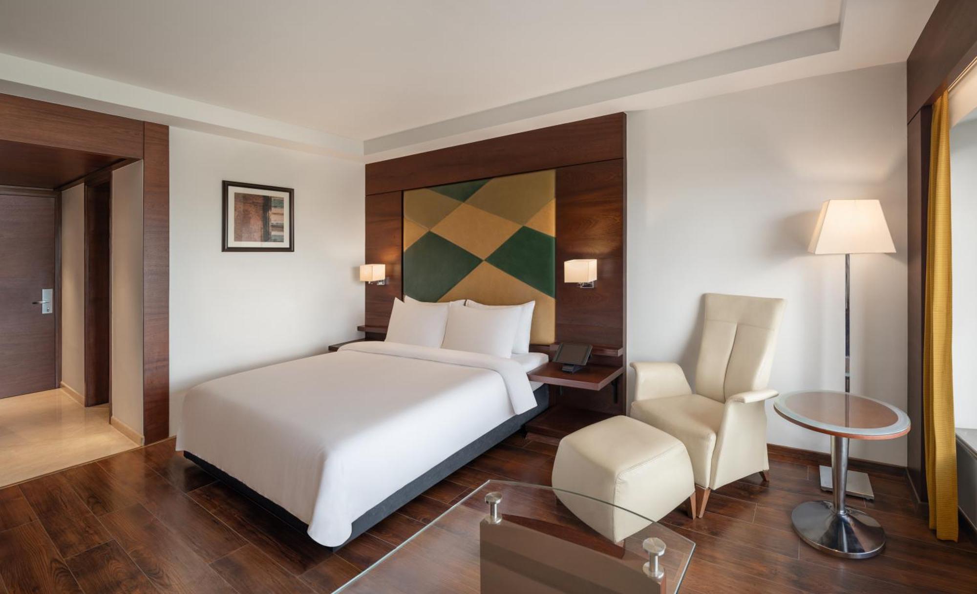 The Residency Towers 5*